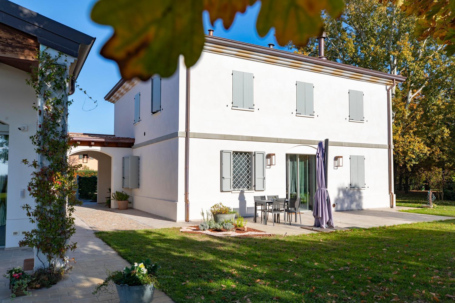 Saranto, Maison Du Charme - La Tua Oasi Nel Verde Dell'Emilia Carpi Exterior foto